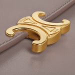 LARGE WALLET TRIOMPHE IN SHINY CALFSKIN PEBBLE - Image 5